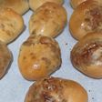 Roti isi ayam jamur cincang