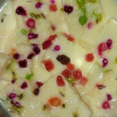 A picture of Bread pudding.