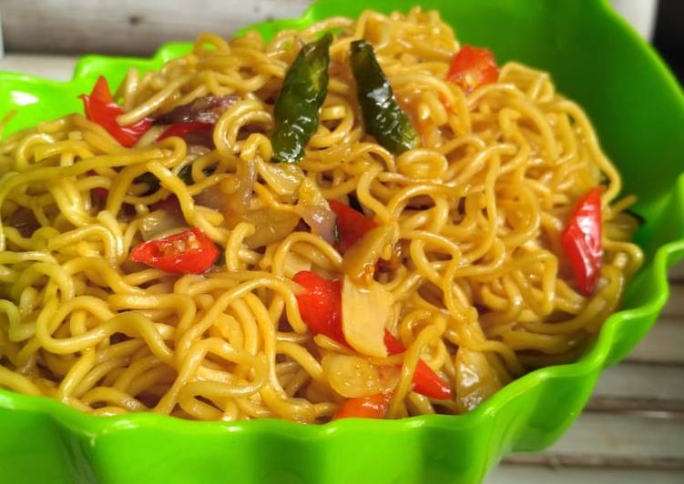 Resep Oseng mie pedas Anti Gagal