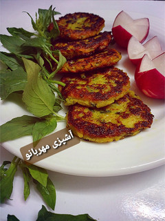 عکسی از دستور کوکو اسفناج و سیب زمینی