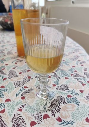 Une photo de Ratafia à l'abricot