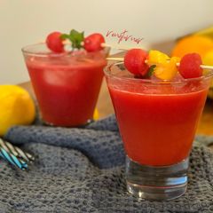 A picture of Watermelon Lemonade.
