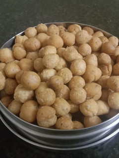 புழுங்கல் அரிசி மிளகு சீடை செய்முறை முக்கிய புகைப்படம்