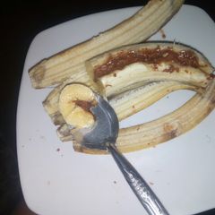A picture of Hot banana n chocolate.