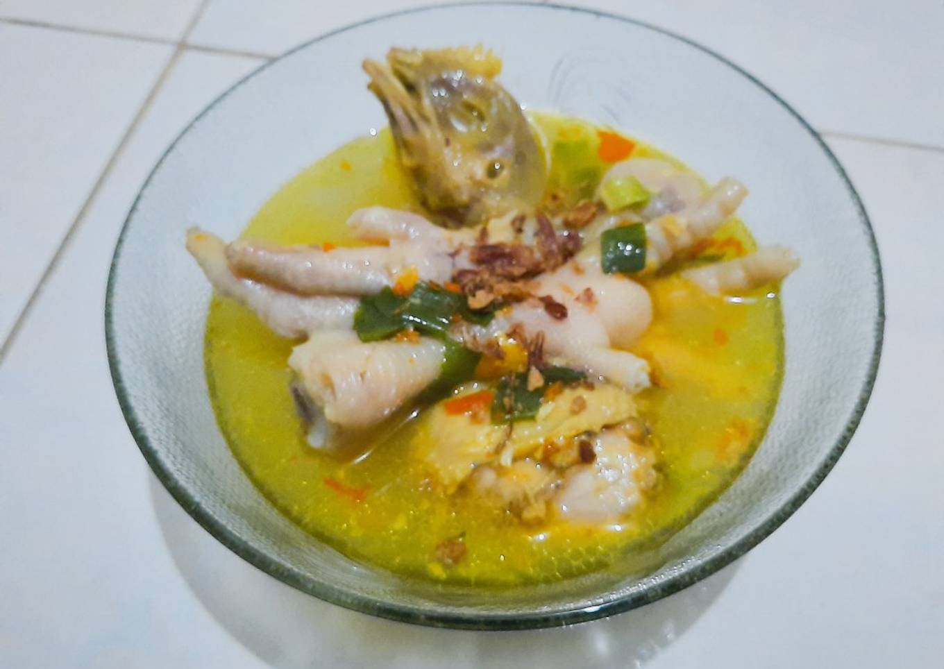 Seblak kepala ayam dan ceker