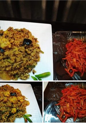 A picture of Spicy khichdi with gajar ka achar💕.