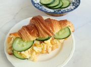 Gambar croissant egg