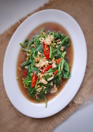 Foto resep Tumis bayam bawang putih