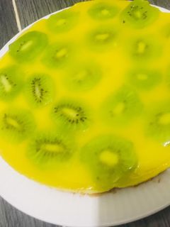صورة لوصفة طورطة بالكيوي