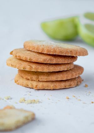 A picture of Lime biscuits.