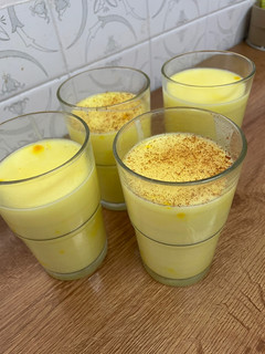 Una foto de Postre de limón con 4 ingredientes