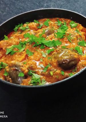 बैंगन करी(baingan curry recipe in hindi) रेसिपी मुख्य फोटो