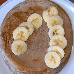 A picture of Banana Peanut Butter Pancakes.