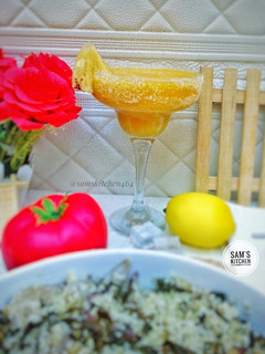 Mango pineapple smoothie ainihin hoton girkin