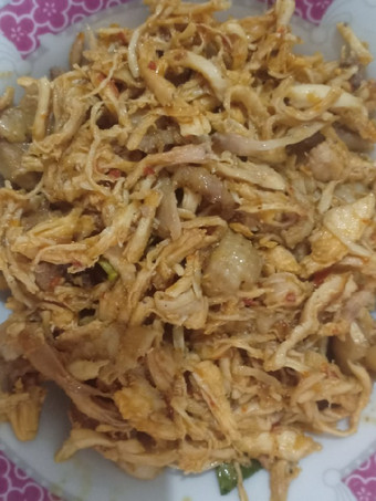 Cara Gampang Menyiapkan Ayam Suwir Pedas Manis Anti Gagal