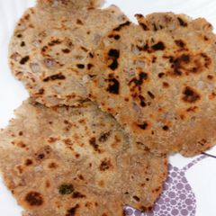 Oats Paratha A picture of Oats Paratha.