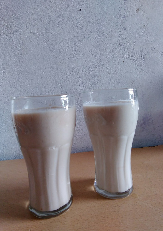Una foto de Licuado de banana y peras maduritas