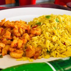 A picture of Fried rice with prawns.