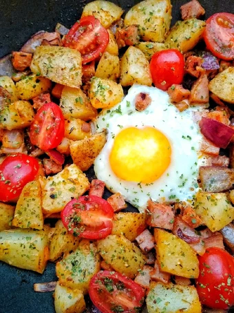 Easy Steps to Make Recipe Ham &amp; Potato Hash that is Awesome, Addictive}