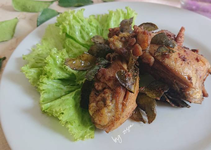 Ini dia! Resep praktis buat Ayam Ungkep Daun Jeruk  gurih