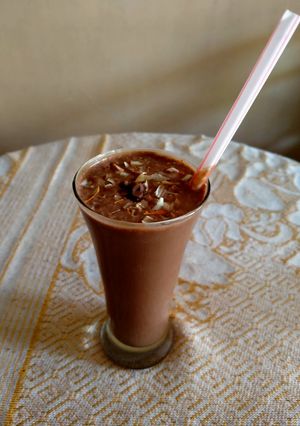 A picture of Chikoo Choclate Banana Smoothie.