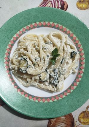 Foto di Bucatini "alla Nerano" con ricotta e menta