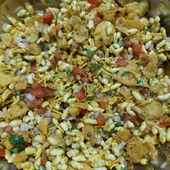 A picture of Chatpati sukhi bhel.