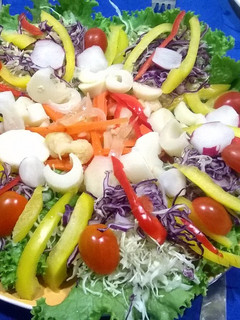 Una foto de ensalada dixi