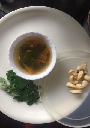 முருங்கைக்கீரை சூப் செய்முறை முக்கிய புகைப்படம்