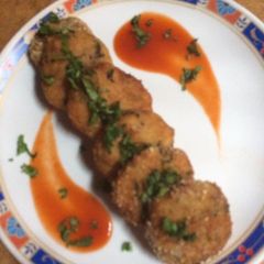 A picture of Semolina cutlets.