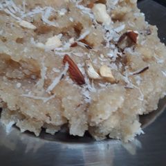 A picture of Leftover sugar syrup halwa.
