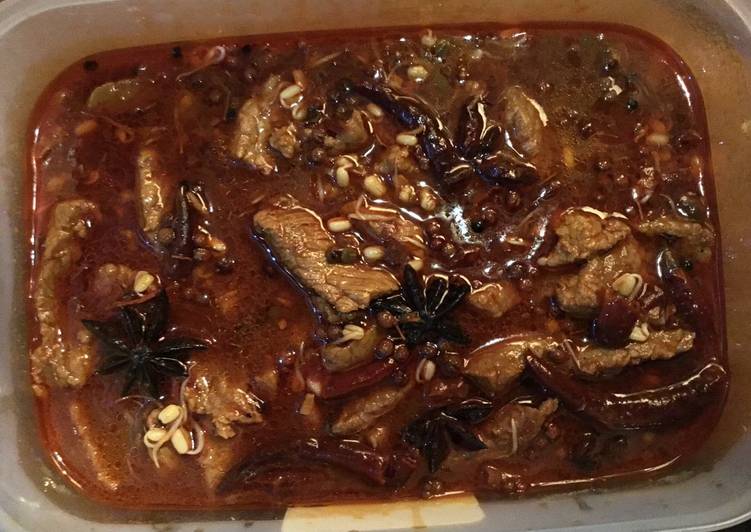 水煮牛肉 Sapi rebus Ala Sichuan
