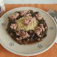 Foto di Cous cous con melanzane e tonno