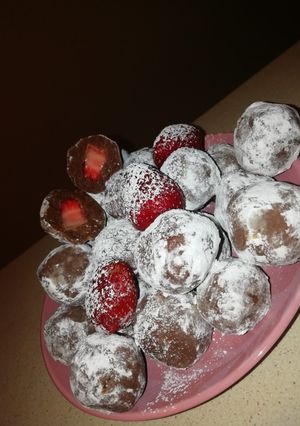 Φωτογραφία της συνταγής 🍓 Τρουφάκια γεμιστά με φράουλα 🍓