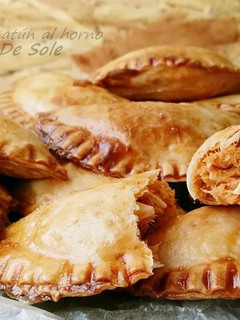 Una foto de Empanadillas de atún al horno