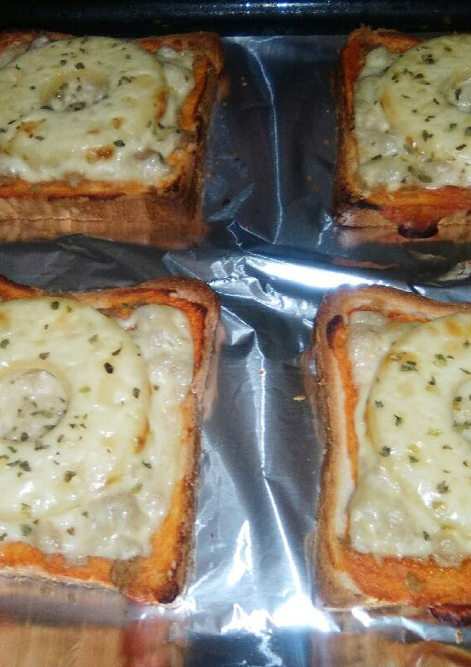 Una foto de Pan pizza. Ligero y buenísimo, ideal para cenar