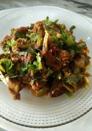 A picture of Mutton With Capsicum and Cabbage.