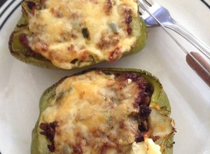 Una foto de Pimientos verdes rellenos
