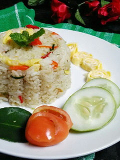 Foto resep Nasi Goreng Daun Jeruk