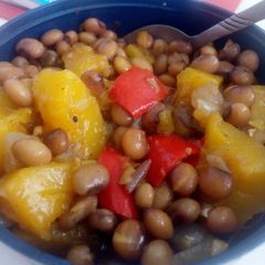 Delicious No-Fry Nzuu (Pigeon Peas) and Butternut A picture of Delicious No-Fry Nzuu (Pigeon Peas) and Butternut.