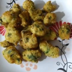 Moongdaal pakoda A picture of Moongdaal pakoda.