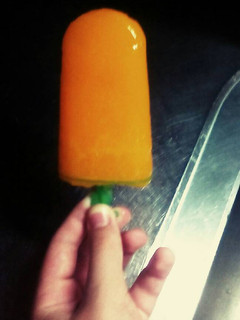 Una foto de Helados de paleta!! 👍😋👍👍😋😋🍨🍧🍨🍧🍨🍧