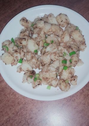 व्रत के आलू(vrat ke aloo recipe in hindi) रेसिपी मुख्य फोटो