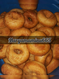 A picture of Plain doughnut.