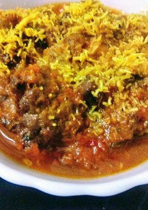 A picture of Palak Kofta Curry.