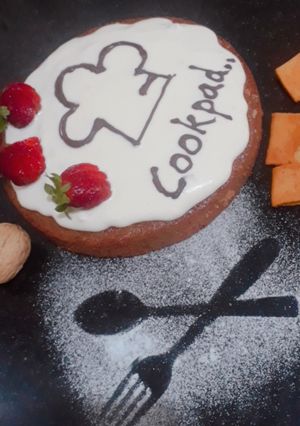 A picture of Carrot walnut cake.