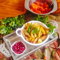 A picture of French fries 🍟🍟🍟.