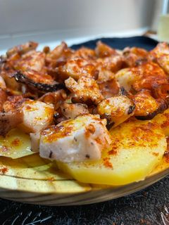 Una foto de Pulpo a la gallega