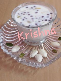 દૂધપાક (Doodhpak Recipe In Gujarati) રેસીપી મુખ્ય ફોટો