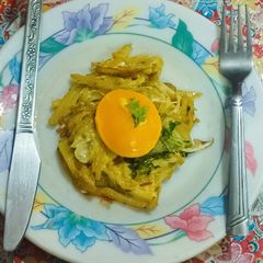 A picture of Egg in Potato Nest.